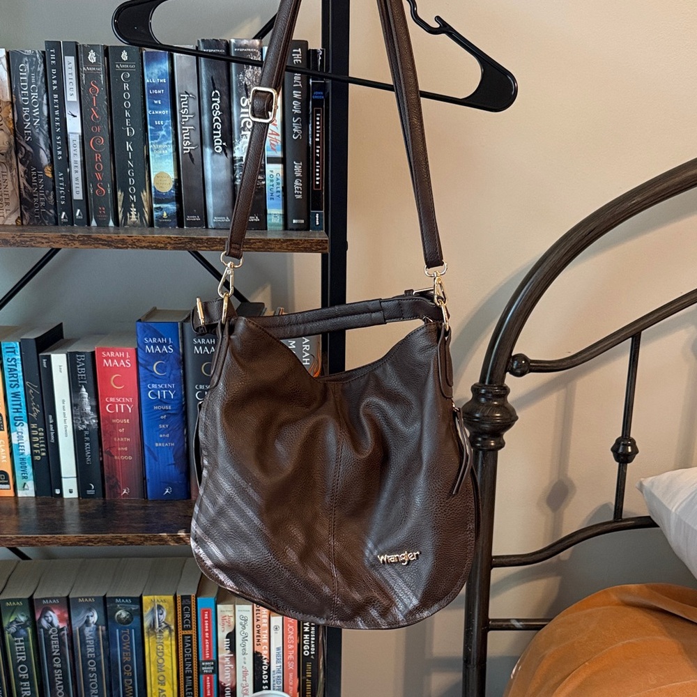 Wrangler Dark Brown Shoulder Bag